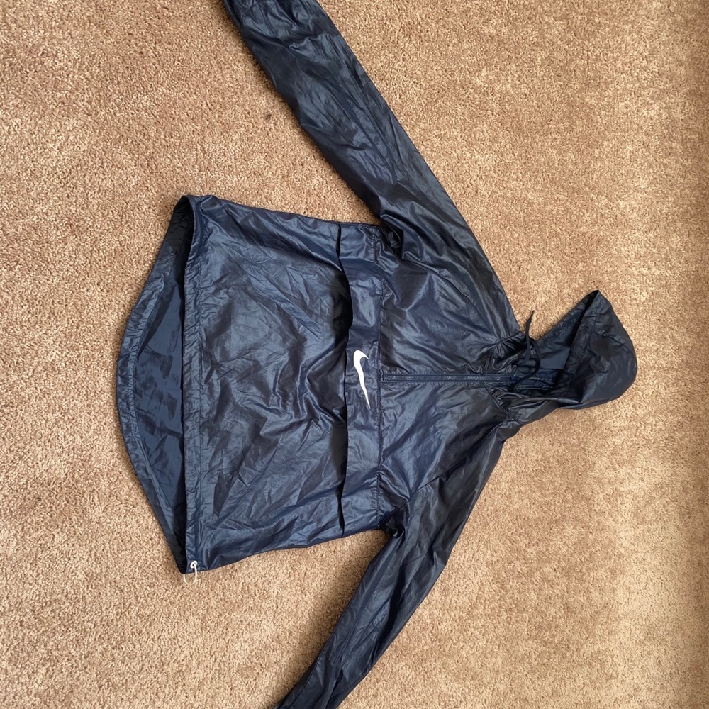 Women’s Nike windbreaker jacket